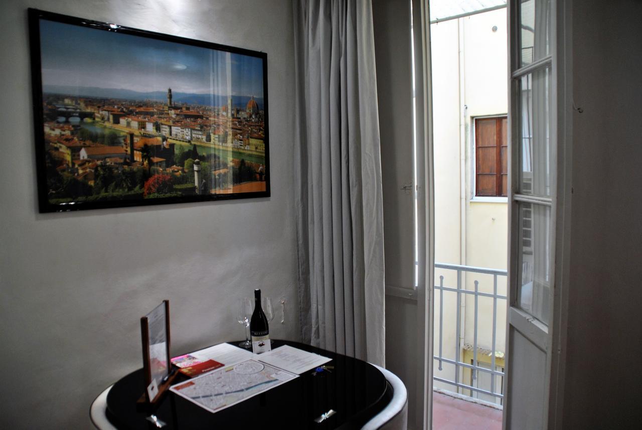 Firenze Rentals Suite Servi Exteriör bild